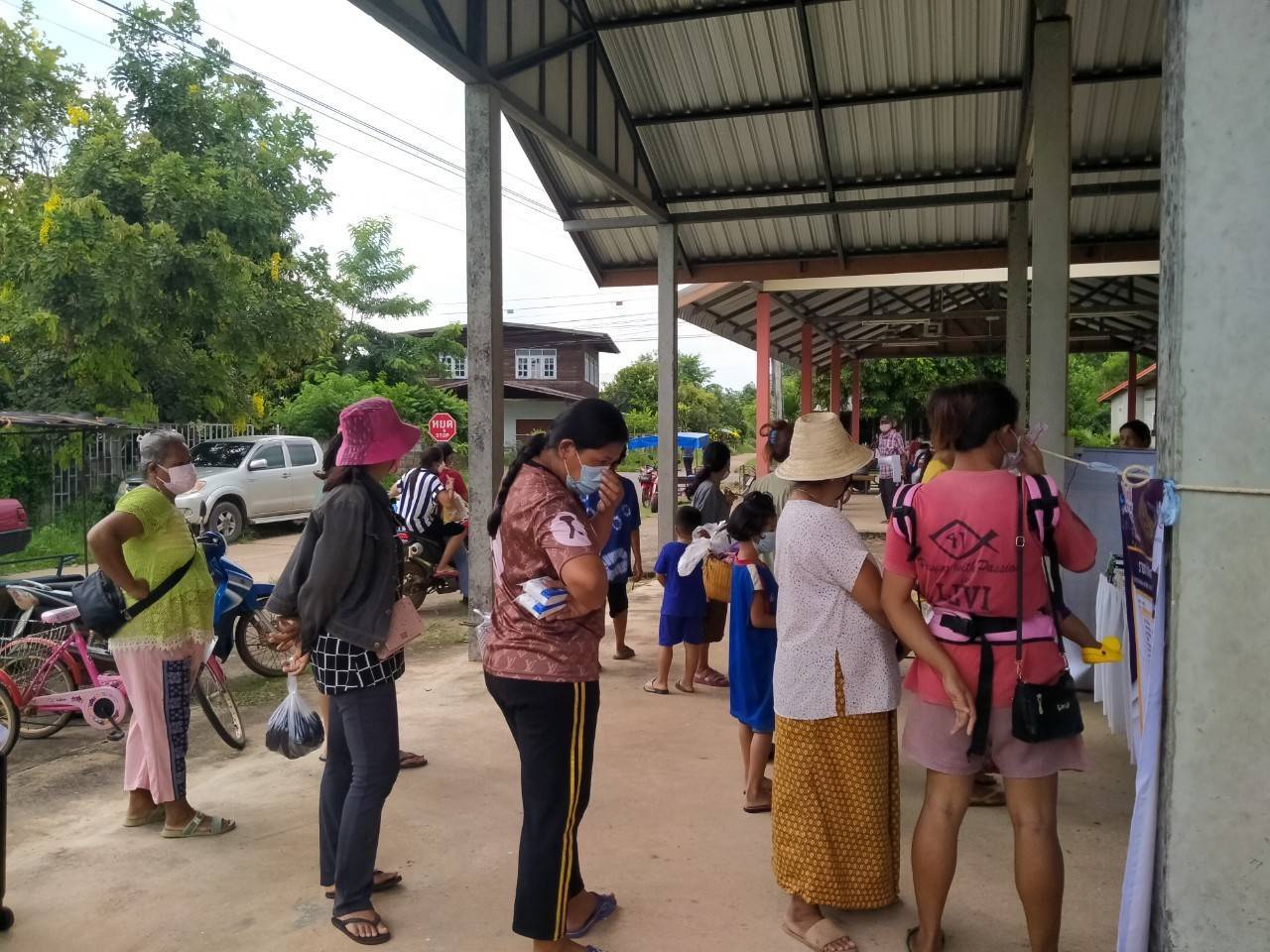 พาณิชย์ยโสธรลดราคาสินค้าอุปโภคบริโภคช่วยเหลือปชช.9 อำเภอ 78ตำบล