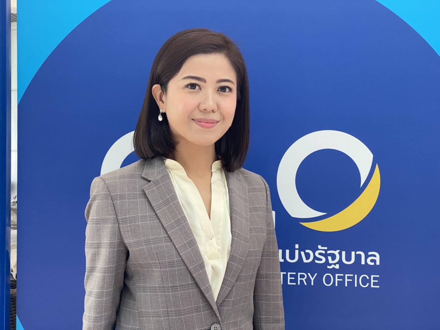 “ทิพานัน” ชี้ “สลากดิจิทัล” ฟีเวอร์ หมดเกลี้ยงใน5วัน ตอกย้ำ “บิ๊กตู่” สร้างประวัติศาสตร์ แก้หวยแพงตรงจุด 