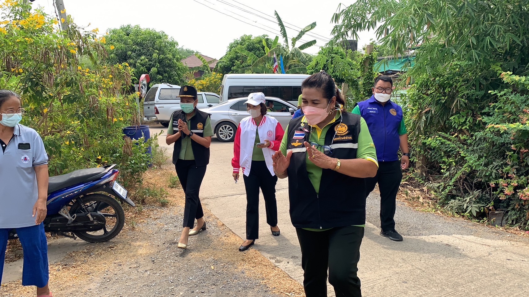 พม.อ่างทองลงพื้นที่ตรวจประเมินสภาพความพิการผู้ป่วยติดเตียงในพื้นที่ 