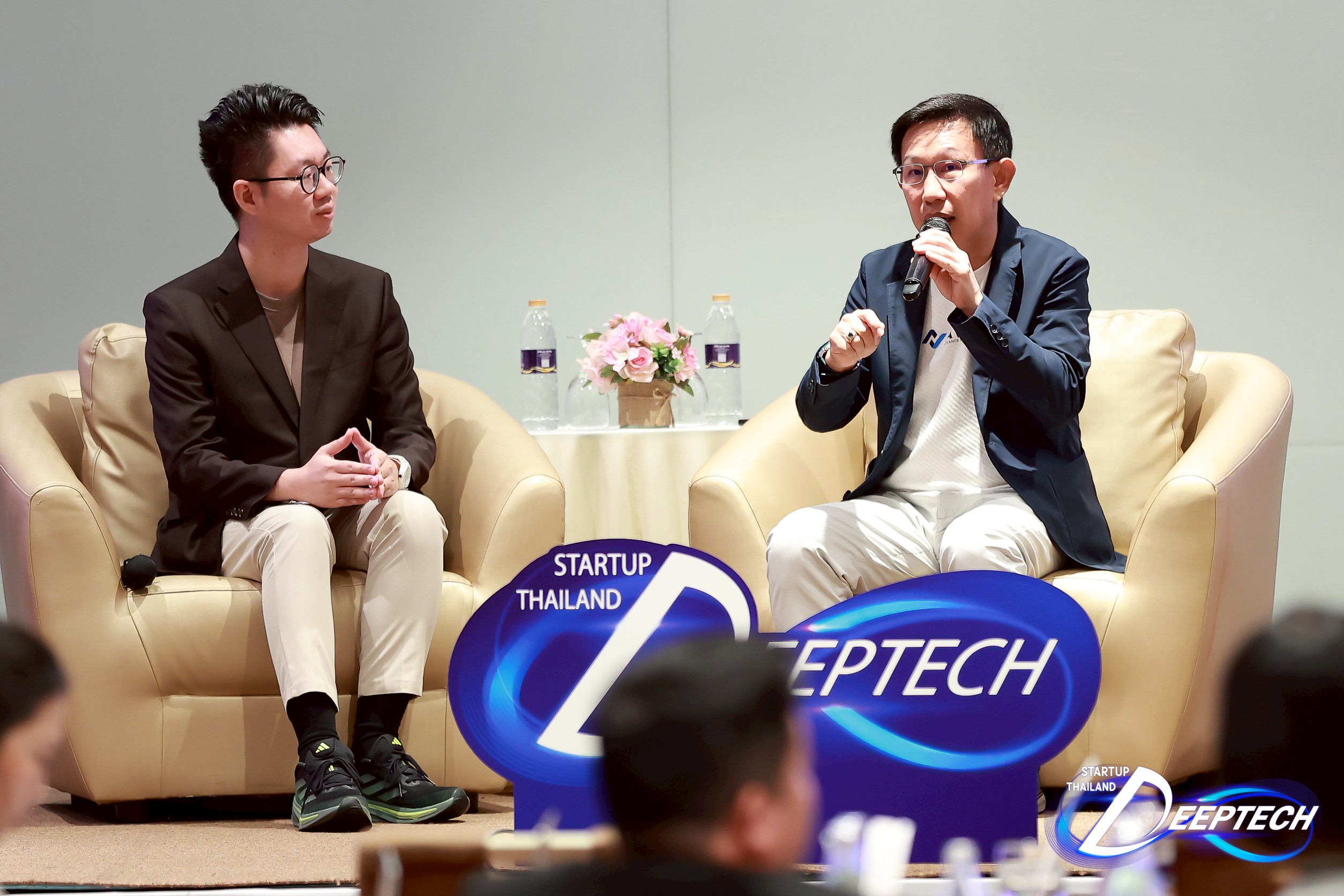 "ดร.วิโรจน์" ร่วมบรรยายพิเศษหัวข้อ “Capital Raising & IPO Process” แชร์ประสบการณ์ในการพา AWS22 เข้าสู่ตลาดหลักทรัพย์อย่างเต็มรูปแบบ