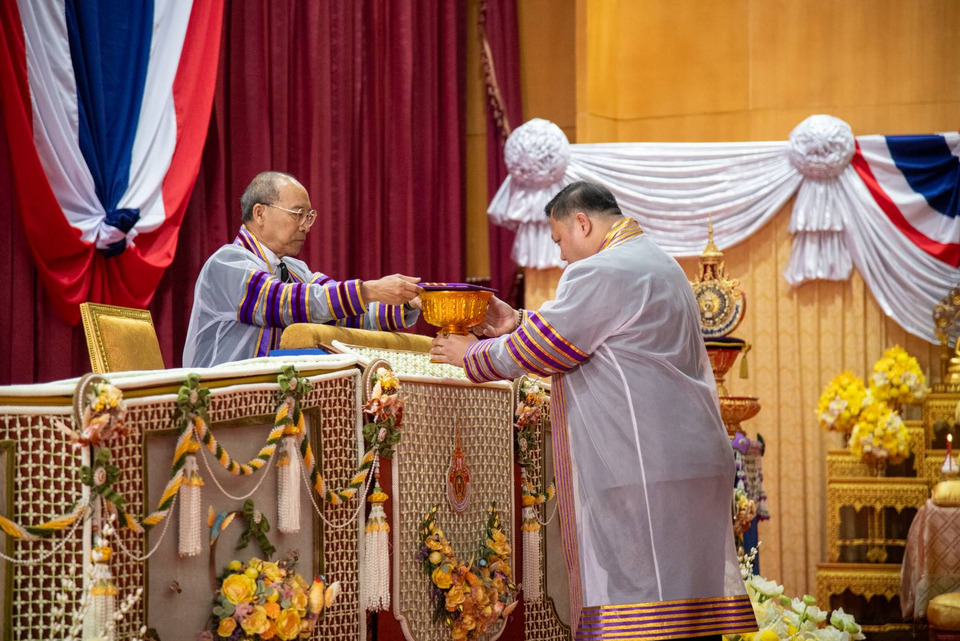 ราชมงคลพระนคร ทูลเกล้าฯ ถวายปริญญากิตติมศักดิ์  "พลเอก พระวรวงศ์เธอ พระองค์เจ้าเฉลิมศึกยุคล" ด้านวิศวกรรมยั่งยืน