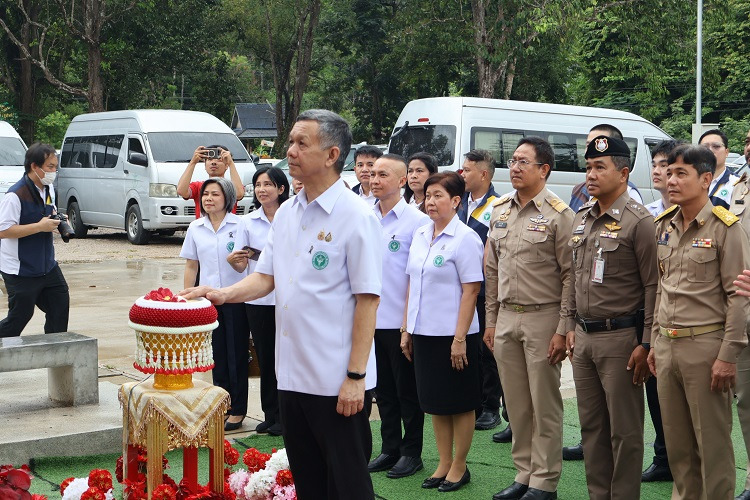 ชุมพรเปิดศูนย์แพทย์แผนไทยฯ เขต 11 ชูคลินิกเฉพาะทาง–สมุนไพรครบวงจร เชื่อม 7 จังหวัดภาคใต้ตอนบน