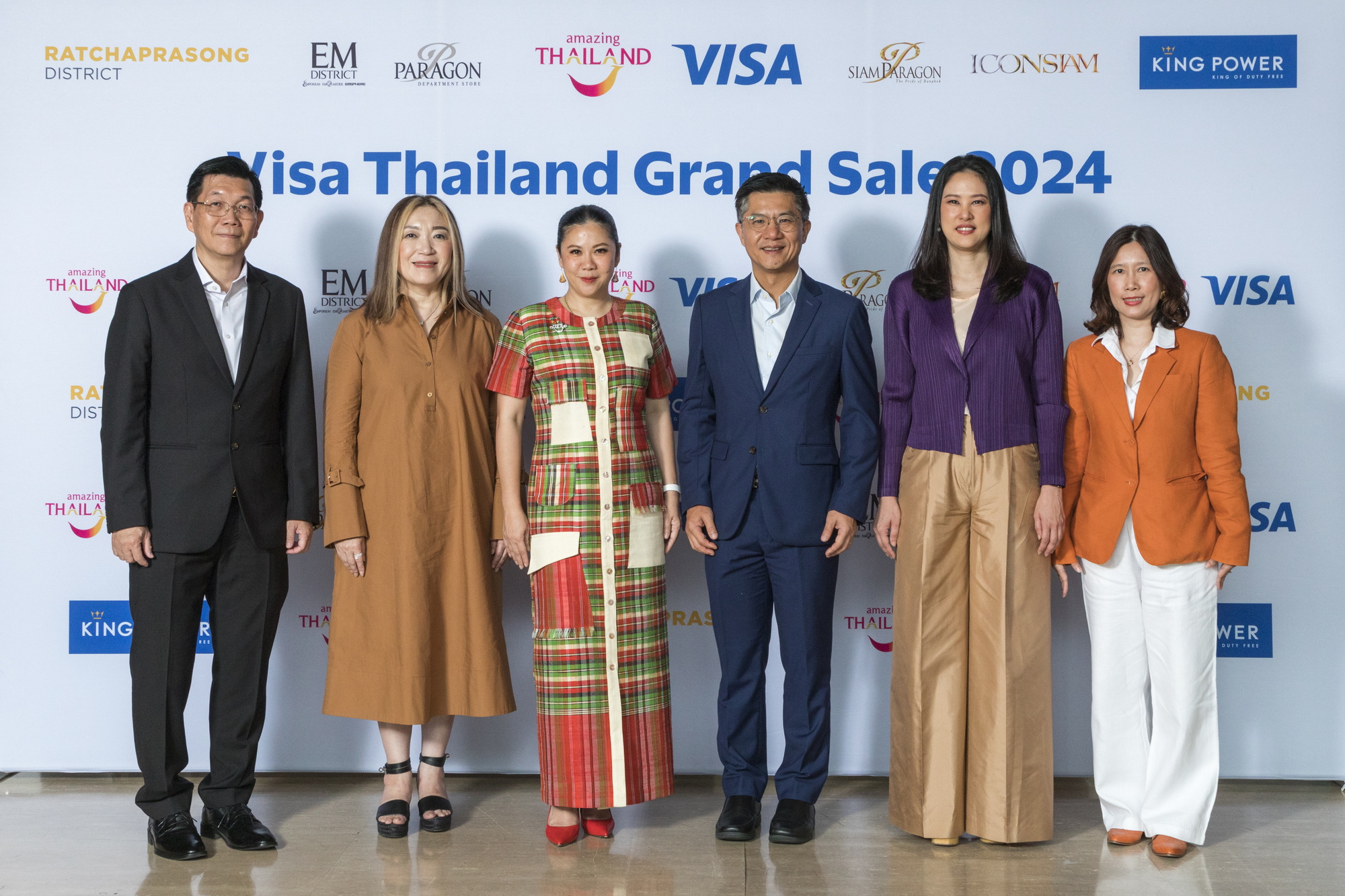 วีซ่าและททท.หนุนท่องเที่ยวพร้อมจูงใจขาชอปชาวต่างชาติเปิดตัวแคมเปญ"วีซ่าไทยแลนด์แกรนด์เซลล์ 2567"