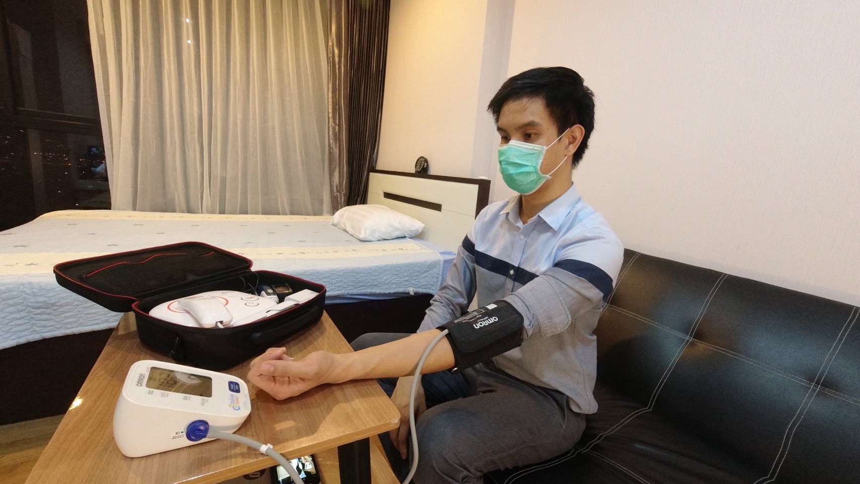 "มูลนิธิเอสซีจี" ปกป้องทีมแพทย์จากโควิด-19  เร่งส่งมอบนวัตกรรม: ชุดติดตามสุขภาพทางไกล  ห้องตรวจและคัดกรองสร้างเสร็จใน 2 วัน