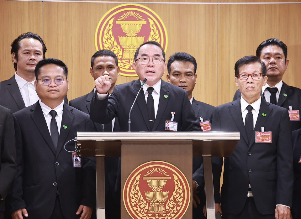 "หมอวรงค์" ค้านบำนาญ สส. ตลอดชีพ ซัด "ระบบบ้านใหญ่" มีอิทธิพล ใช้ภาษีประชาชน ไปเลี้ยง "คนสอบตก-หัวคะแนน" 