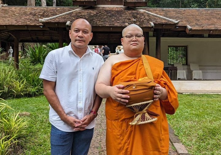 “เพนกวิน”เข้าอุปสมบท! “เต้น” อนุโมทนาสาธุ ขอสว่างในธรรม สงบในใจ สง่าในชีวิต