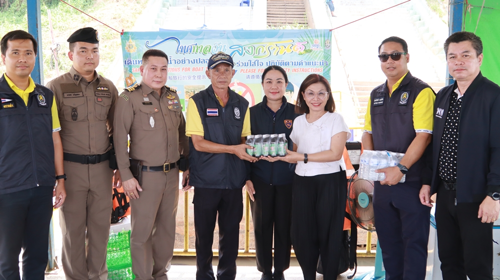 "มนพร" ประสานเจ้าท่า ตม.เร่งอำนวยความสะดวกแรงงานลาว กลับสงกรานต์