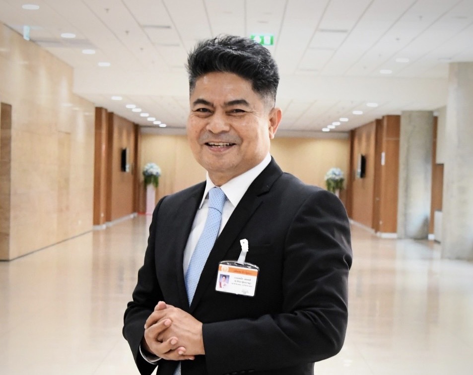 "เทพไท" แนะทางแก้สภาล่ม "วิปรัฐบาล" ต้องเข้มแข็ง ย้ำ ส.ส.ไม่ใช่พนักงานบริษัทตัดเงินเดือนไม่ได้