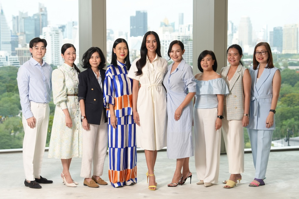 เซ็นทรัลพัฒนา เปิดแคมเปญวันแม่ "Mom Moments: Proud Mom. Proud of My Mom." ที่ศูนย์การค้าเซ็นทรัลทั่วประเทศ
