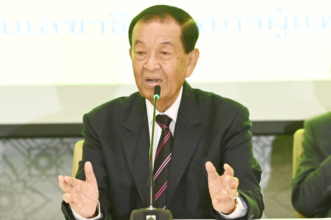‘วันนอร์’ ไฟเขียว ‘ฝ่ายค้าน’ ใช้ ‘สทร.’ ในญัตติได้ ให้คนฟังตีความเอง 