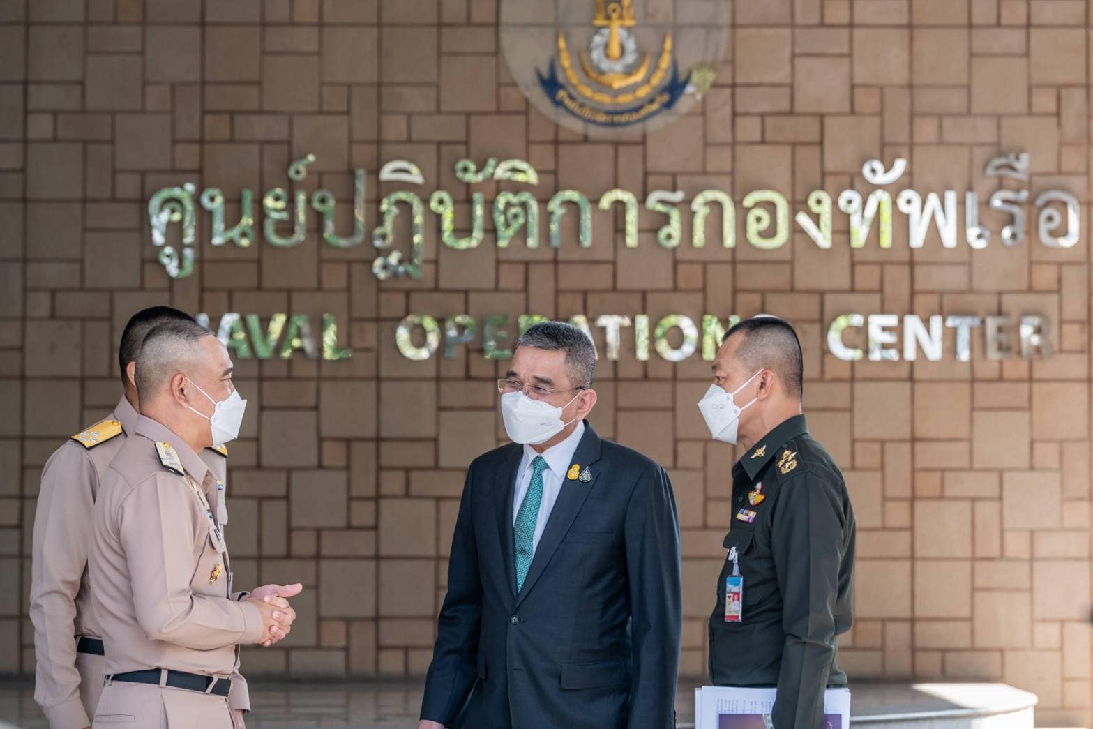 "กองทัพเรือ" ปูนบำเหน็จ 5 ชั้นยศ กำลังพลเสียชีวิต เหตุ "เรือหลวงสุโขทัย" อับปาง "บิ๊กช้าง" สั่งทุกเหล่าทัพสนับสนุนภารกิจทร.