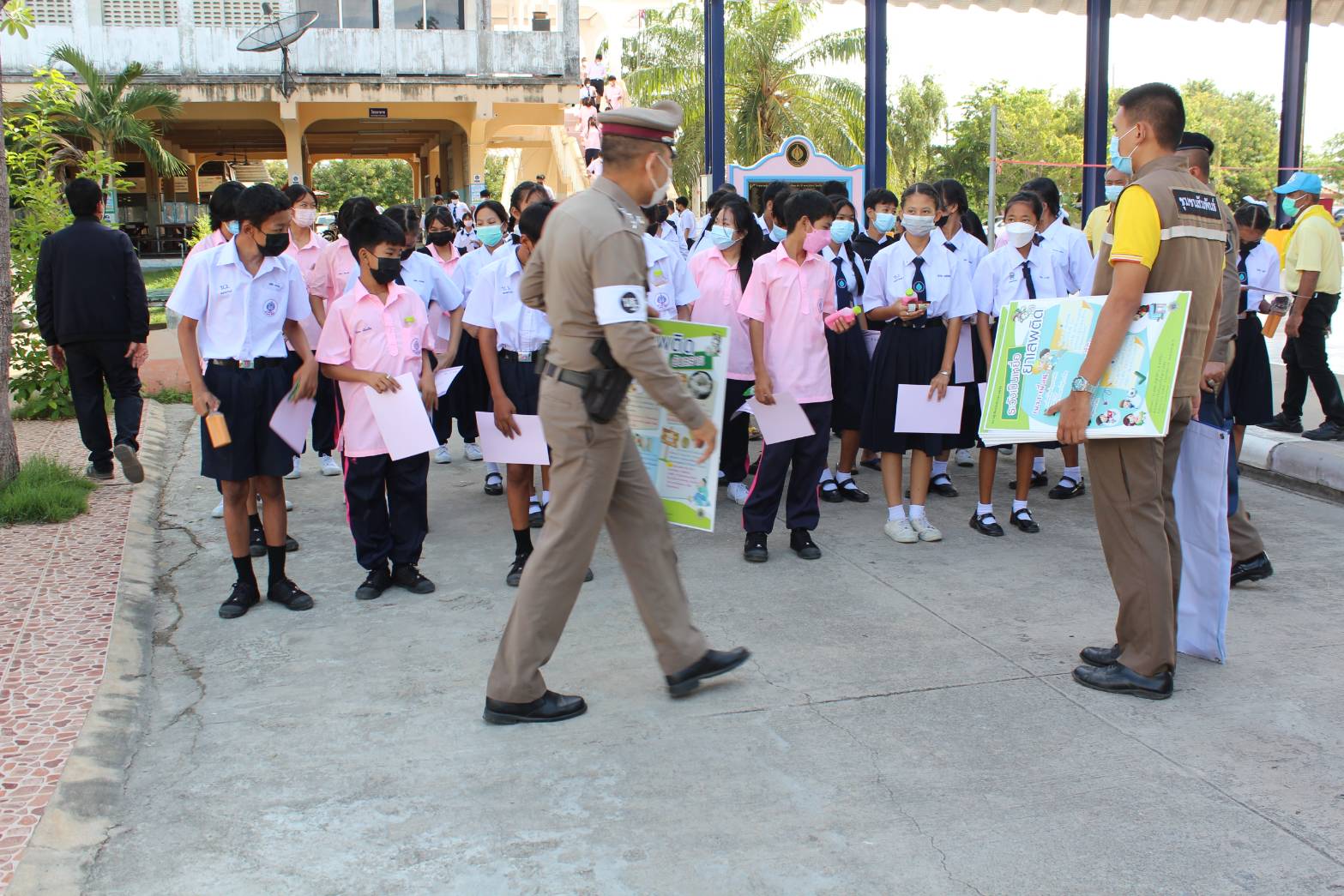 บางเลนวิทยาจัดกิจกรรมวันต้านยาเสพติดโลก 