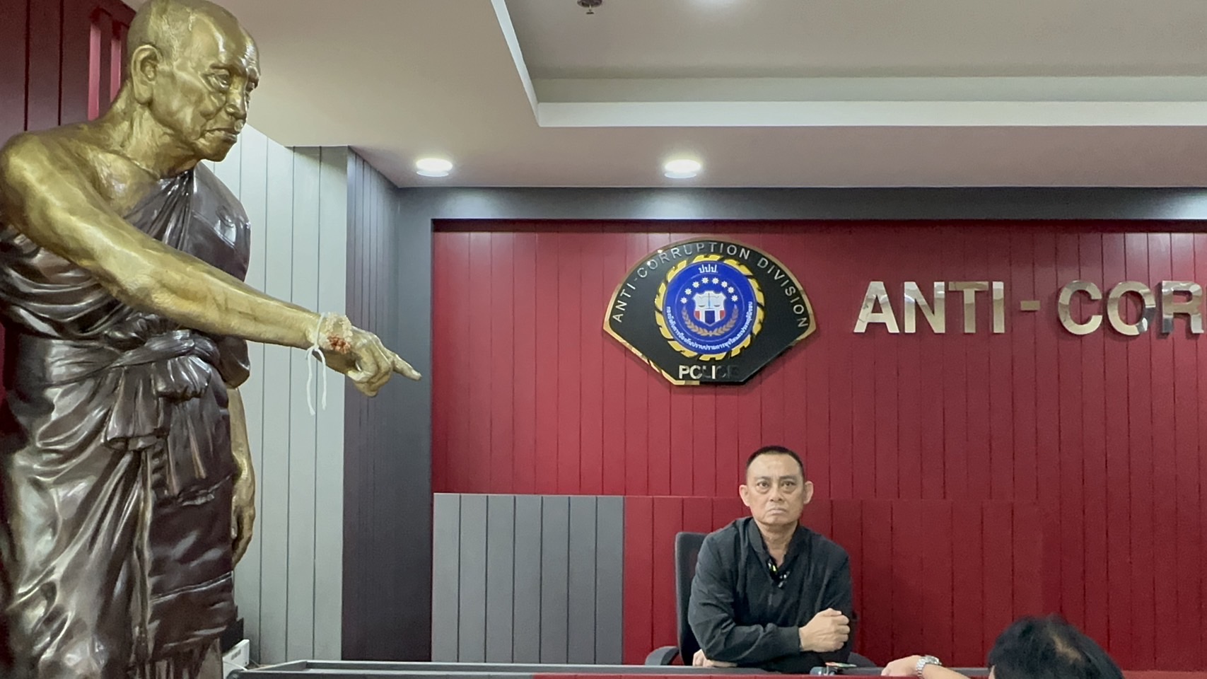 "ผู้การเต่า"ภูมิใจนำเสนอ"ศูนย์ปราบทุจริต" โดยนำเงิน 2 ล้าน ที่"หลวงพ่อพัฒน์"ให้มาปรับปรุงใหม่