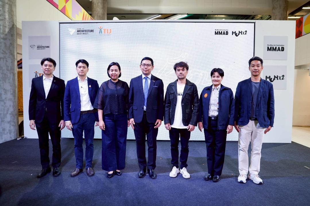 มหาวิทยาลัยกรุงเทพ ขับเคลื่อนสังคม ผ่านศิลปะนิทรรศการ ‘เลือน-จำ’