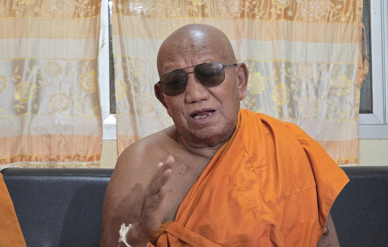 เจ้าอาวาสวัดป่าอดุลยาราม ขอบคุณ “อนันต์ชัย-มหาหมี” แจงข้อเท็จจริง ยันขอขมาได้แต่ไม่ควรลับ