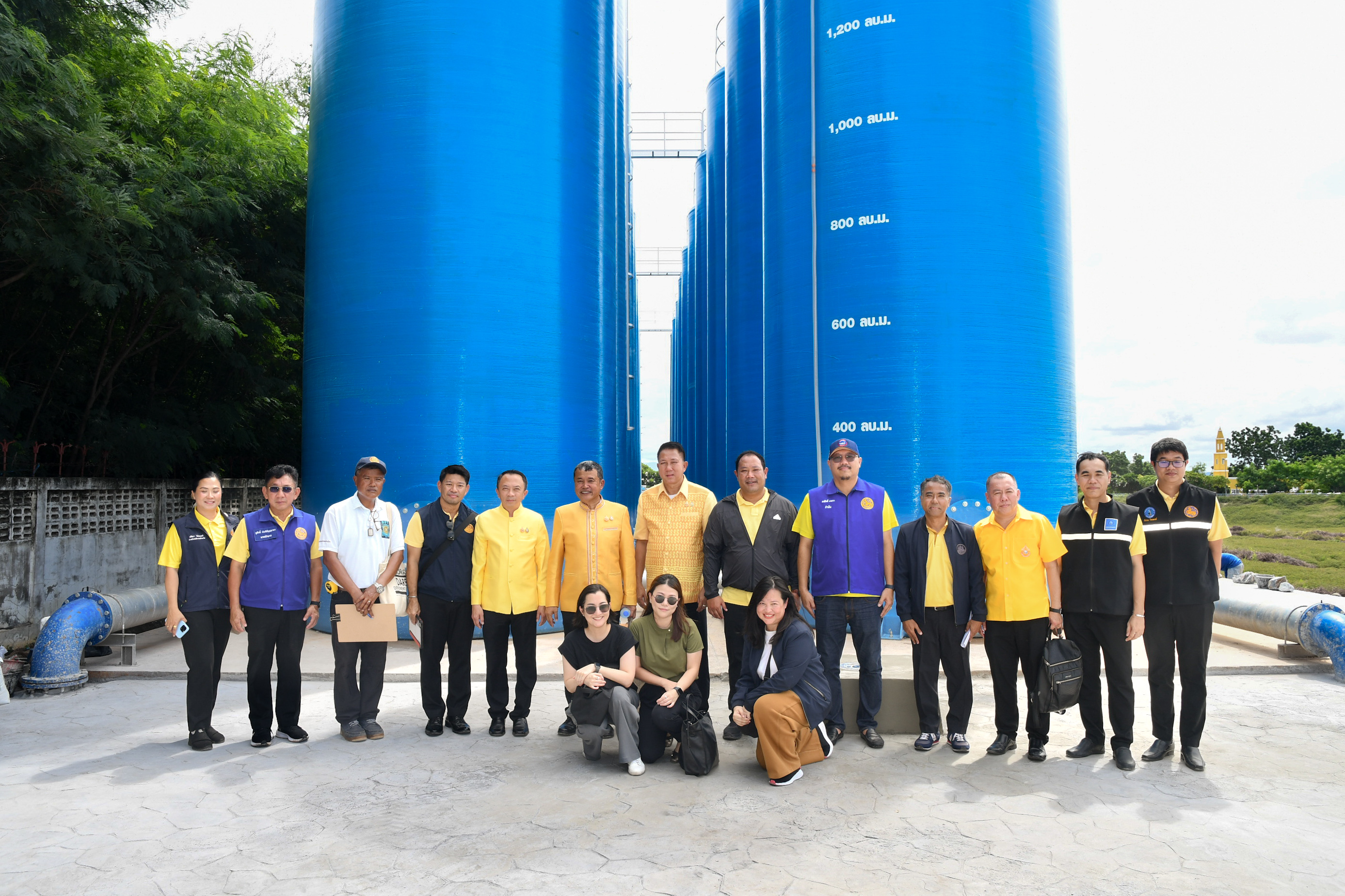 น้ำพระทัยจากในหลวง มท.ลุยแก้ปัญหาขาดแคลนน้ำอุปโภค-บริโภค บนเกาะสีชัง 