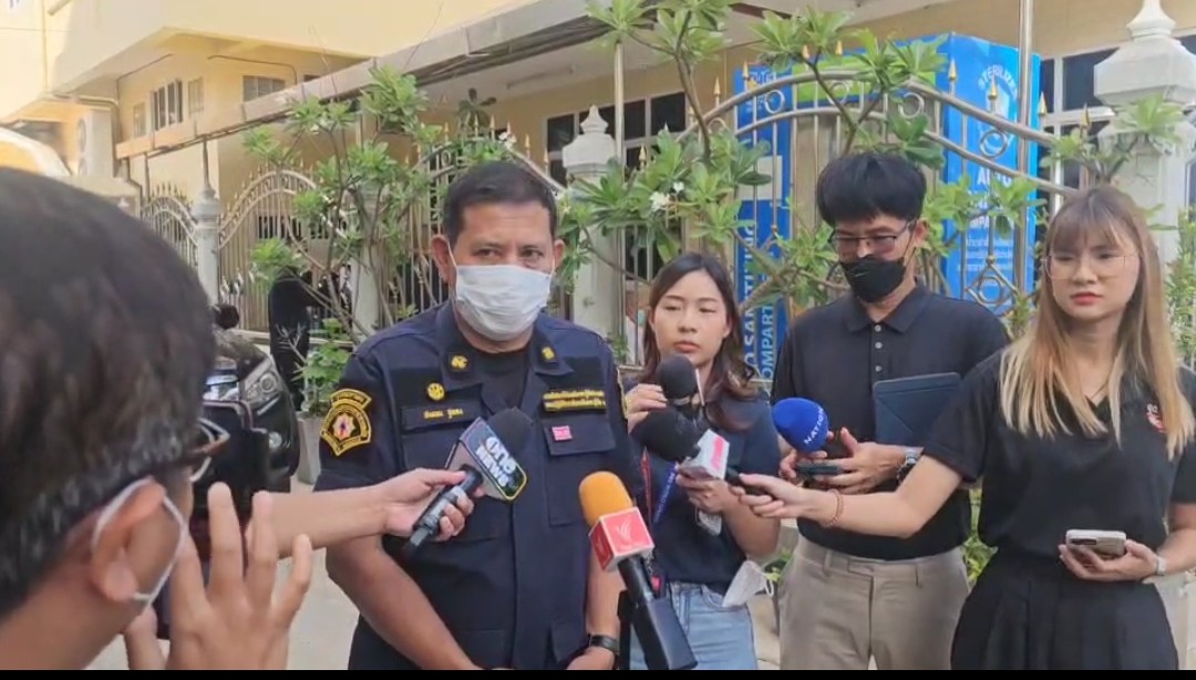 หน.สถานีดับเพลิงสามเสนเผยชุดครูฝึกสาธิต 4 นาย ขอบวชหน้าไฟให้ "น้องเบนซ์" ยันขอทำประโยชน์เพื่อประชาชนต่อไป