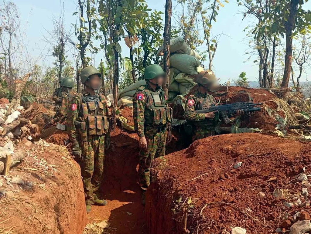 รอง ผบ. KNDF ประกาศเด็ดขาด สู้ทหารเมียนมาไม่ถอยแม้เสียกำลังพล