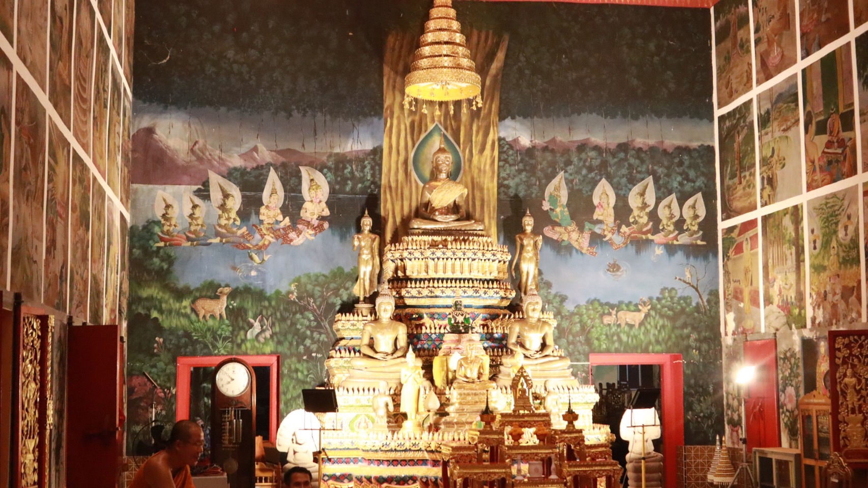 พบหลวงพ่อพระแสง สร้างยุคพระใส อายุกว่า 300 ปี วัดเกจิดังหลวงปู่จันทร์