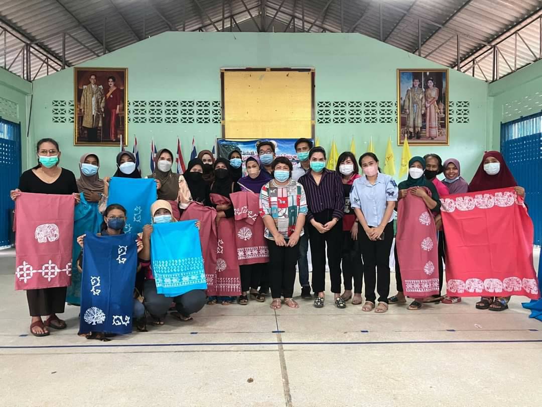 ม.ราชภัฏสุราษฎร์ดันสินค้าชุมชนสู่โอทอปลงพื้นที่อ.สุขสำราญ ระนอง