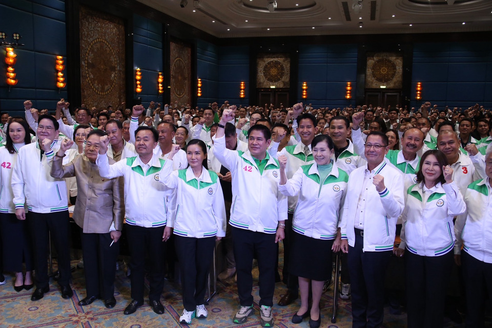 กล้าธรรม เคาะ “ธรรมนัส” นั่งหัวหน้าพรรค “ไผ่ ลิกค์” เลขาฯ “นฤมล” เหรัญญิก ดัน สส.ใหม่นั่ง กก.บห. “เฉลิมชัย-ปวีณา” นั่งที่ปรึกษาผู้กอง 