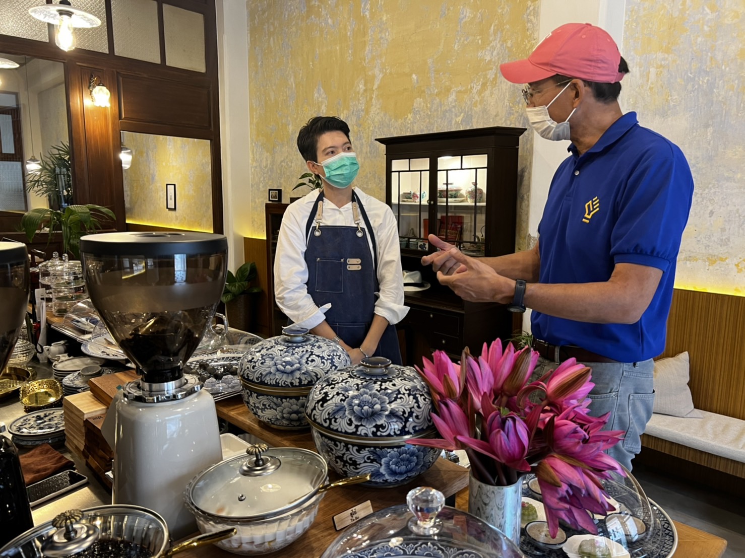 "กรณ์" บุกใต้ถี่ เสียงตอบรับดี "ภูเก็ต-กระบี่-พังงา" ปชช.เชื่อมั่นทีมงานมืออาชีพ ฟื้นเศรษฐกิจอันดามันได้ ลั่นพร้อมทำภูเก็ตให้เป็น World class city