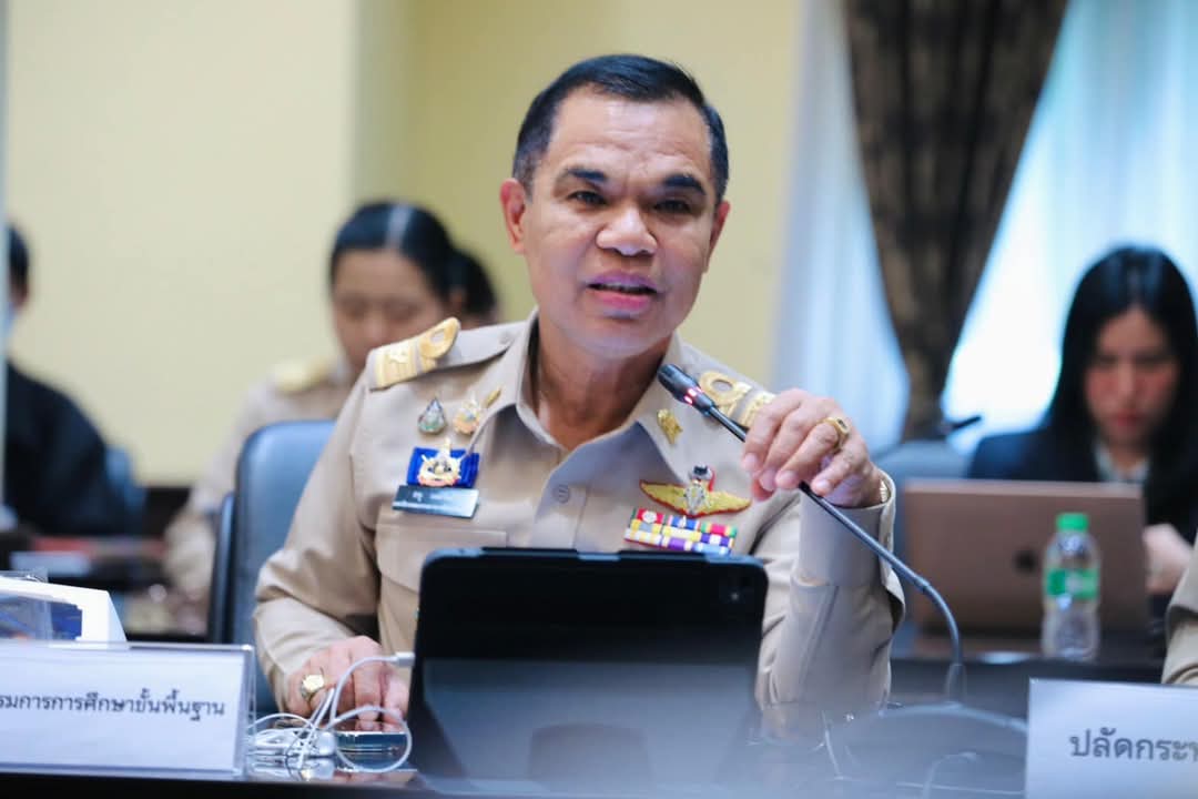 สพฐ.เยียวยานักเรียน-ครู เหตุปะทะชายแดนไทย-กัมพูชา ปิด 751 โรงเรียนพื้นที่เสี่ยง  