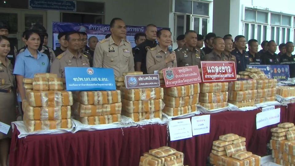 อุบลราชธานีจับยาบ้า 5.6 ล้านเม็ด ยึดทรัพย์หลายสิบล้านบาท รวบนักค้ายา 3 ราย 