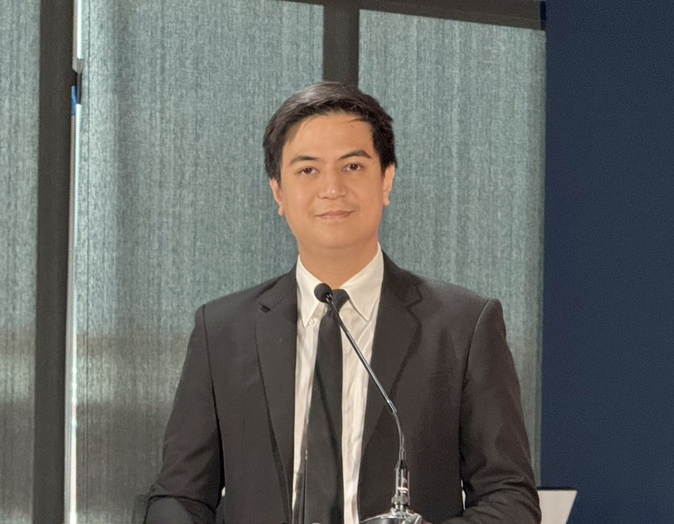 "พริษฐ์" ซัด "นายกฯ" ย้อนแย้ง ! บอกอายอันดับทุจริตประเทศตกต่ำ แต่รีบปัดตก ดูแคลน "คลิปเสียง" โยงโกงสอบท้องถิ่น