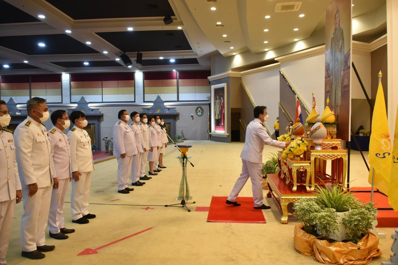ม.ราชภัฏสุราษฎร์ธานีนำนักศึกษาและบุคลากร ถวายสัตย์ปฏิญาณฯเนื่องในวันเฉลิมพระชนมพรรษา ร.10  