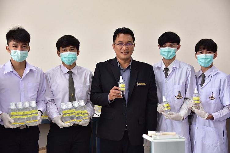 คณะวิทย์ “มมส” ผลิตสเปรย์เอทานอล 75% ใช้ ยับยั้งภัย “โควิด-19”