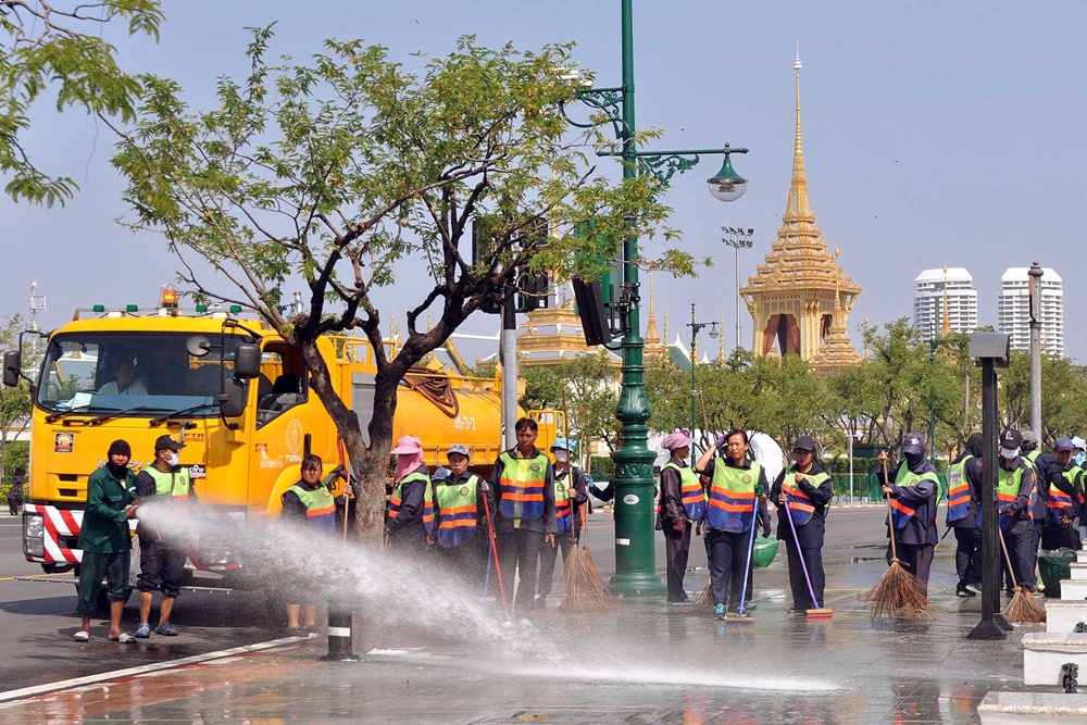 กทม.เคลียร์พื้นที่เตรียมพร้อมจัดนิทรรศการพระเมรุมาศ