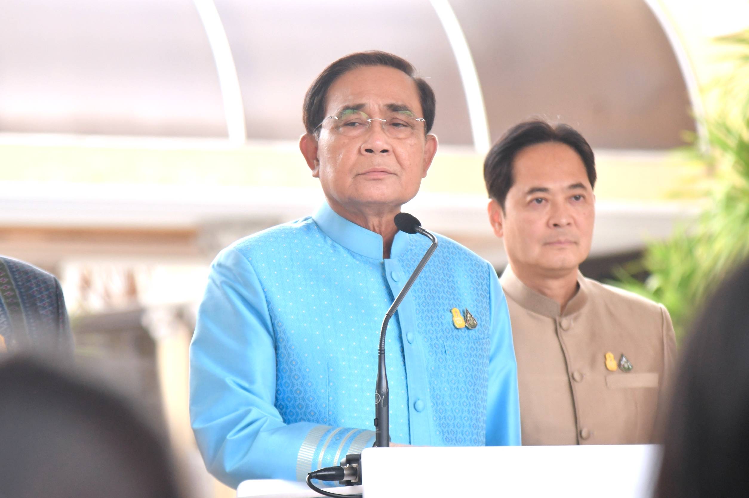 "บิ๊กตู่" เผยกำชับ "ผบ.ตร." แก้เรื่องร้องเรียน-ร้องทุกข์ จี้ตรวจสอบ "ส่วยรถบรรทุก" ฮึ่มลงโทษ ตร.เอี่ยว ขู่ฟันอาญา