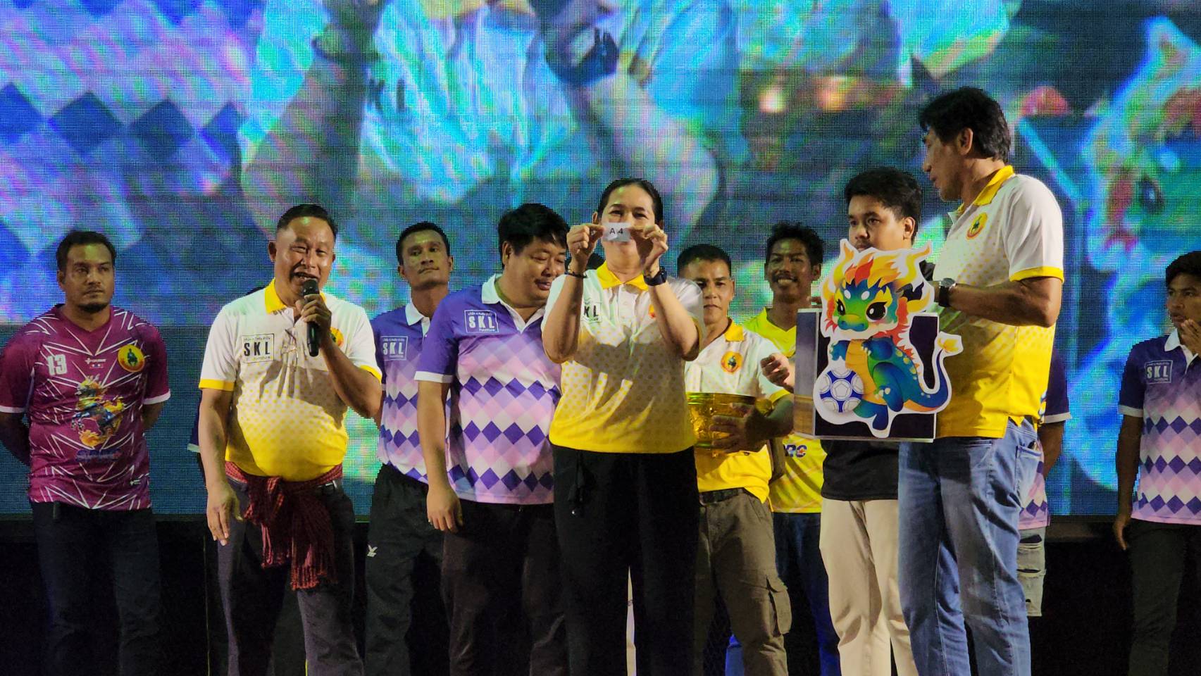 ระยองเตรียมจัดแข่งกีฬาฟุตบอลจังหวัดมุ่งส่งเสริมเยาวชนเป็นนักเตะอาชีพ 