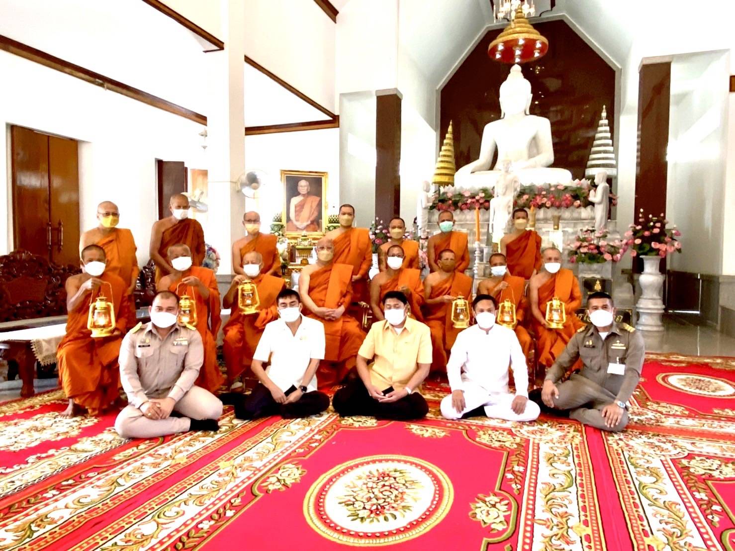 วธ.ยโสธรรับไฟพระฤกษ์เพื่อประกอบกิจกรรมสวดมนต์ข้ามปีช่วงเทศกาลปีใหม่
