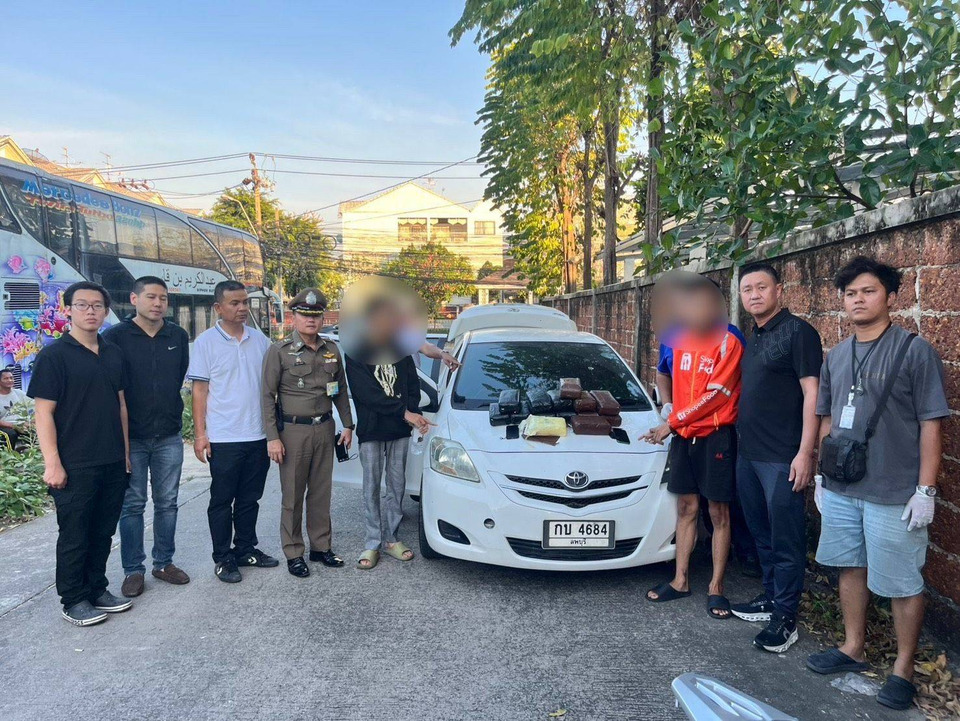 รวบ 2 หนุ่มนักบินส่งยาบ้า ส่งท้ายปี 68 ยึดของกลาง 140,000 เม็ด 
