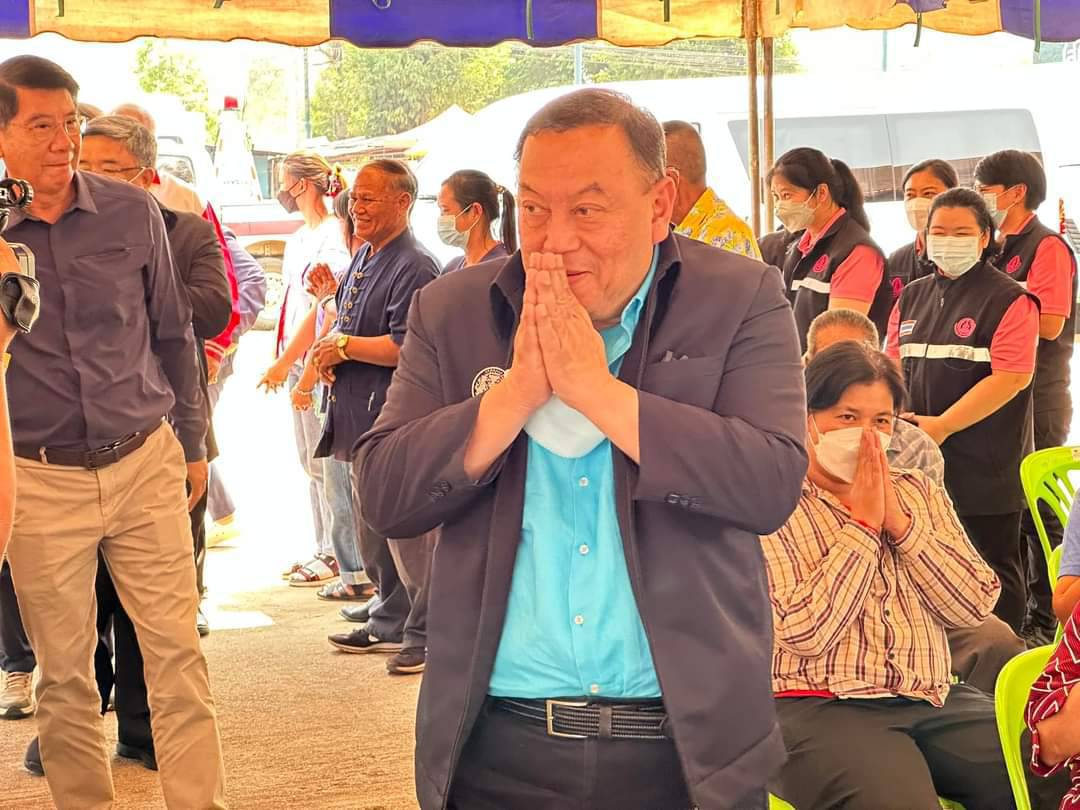"จุติ" ควง"ชัยวุฒิ" ลงพื้นที่ตาก เขต 2 พบชาวเขา ชาวไทย   ชูอ.พบพระ เป็นครัวโลก 