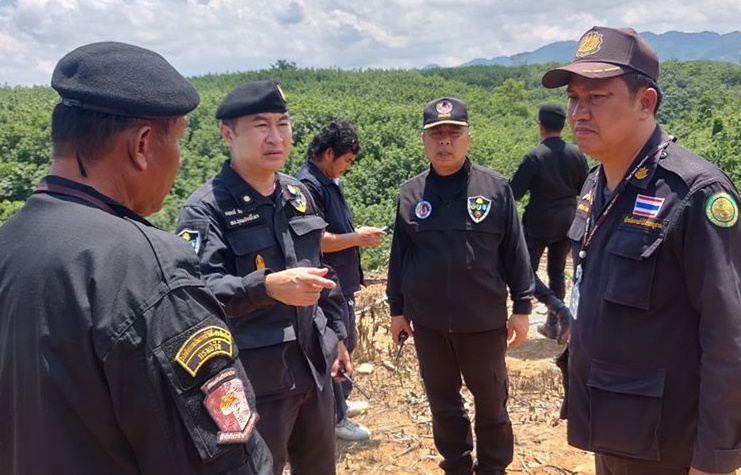 จนท.ปูพรมเป้าหมายในพื้นที่หนองไผ่ เพชรบูรณ์ หลังตรวจพบกลุ่มนายทุนเข้ามาบุกรุกป่าสงวนแห่งชาติป่าลำกง-ป่าคลองตะโก