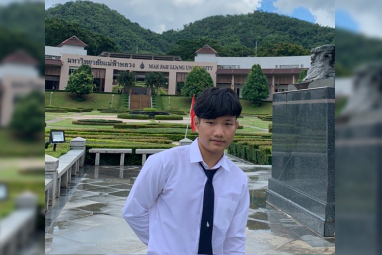 'กรธวัช สมกมลชนก' ยุวชนประชาธิปไตย  สู่เส้นทางนักกฎหมายในอนาคต