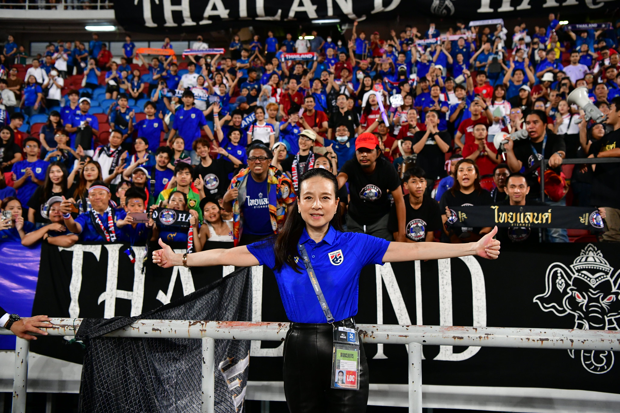 "มาดามแป้ง" ขอบคุณแฟนบอลไทย แห่ซื้อบัตรชมเกมคัดบอลโลก กับ สิงคโปร์ เต็มความจุสนาม