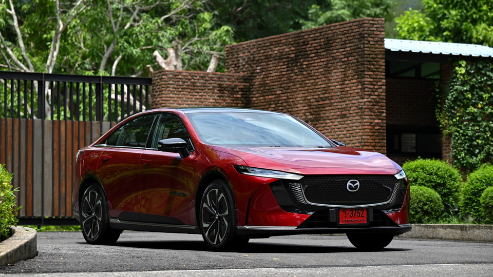 The All-Electric Mazda6e รถไฟฟ้าสปอร์ตหรูราคาไม่แรง ลองขับแล้วขับสนุกควบคุมได้ดั่งใจใช่เลย