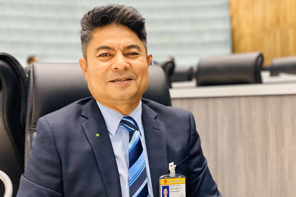 “เทพไท” แฉยับเหตุ “ไทยช่วยไทยพลัส” วืดเป้า 30 ล้านคน จี้รัฐบาลเลิกอวยตัวเองแล้วมองความจริง