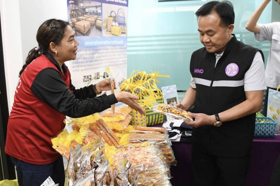 "รมช.ยศสิงห์" ตรวจเยี่ยมนิคมฯ แหลมฉบัง เร่งยกระดับสู่อุตสาหกรรมสีเขียว–ดิจิทัล