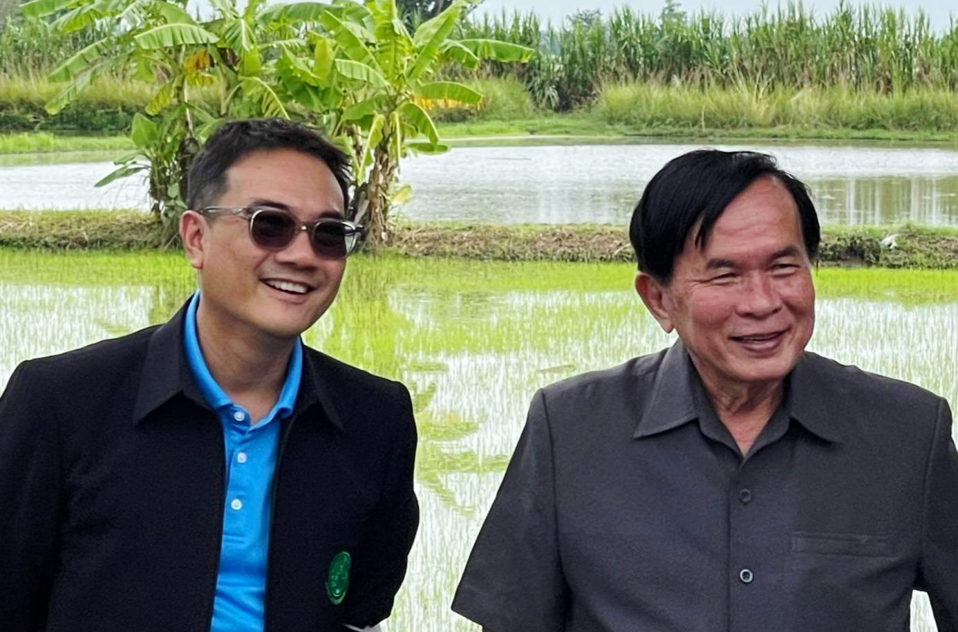 ปธ.กมธ.กิจการสภาจับมือ 'นราพัฒน์'ผช.รมต.เกษตรลงพื้นที่เมืองชาละวันติดตามนโยบายช่วยเกษตรกร