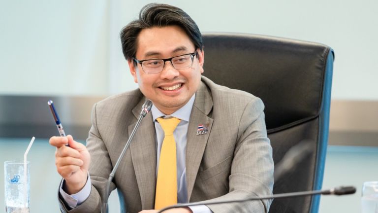“ก้องศักด” ปัด 5 เอกชนร่วมหนุนลิขสิทธิ์ถ่ายทอดสดฟุตบอลโลกครบ 1 พันล้านบาท ยันกำลังเร่งหาอยู่