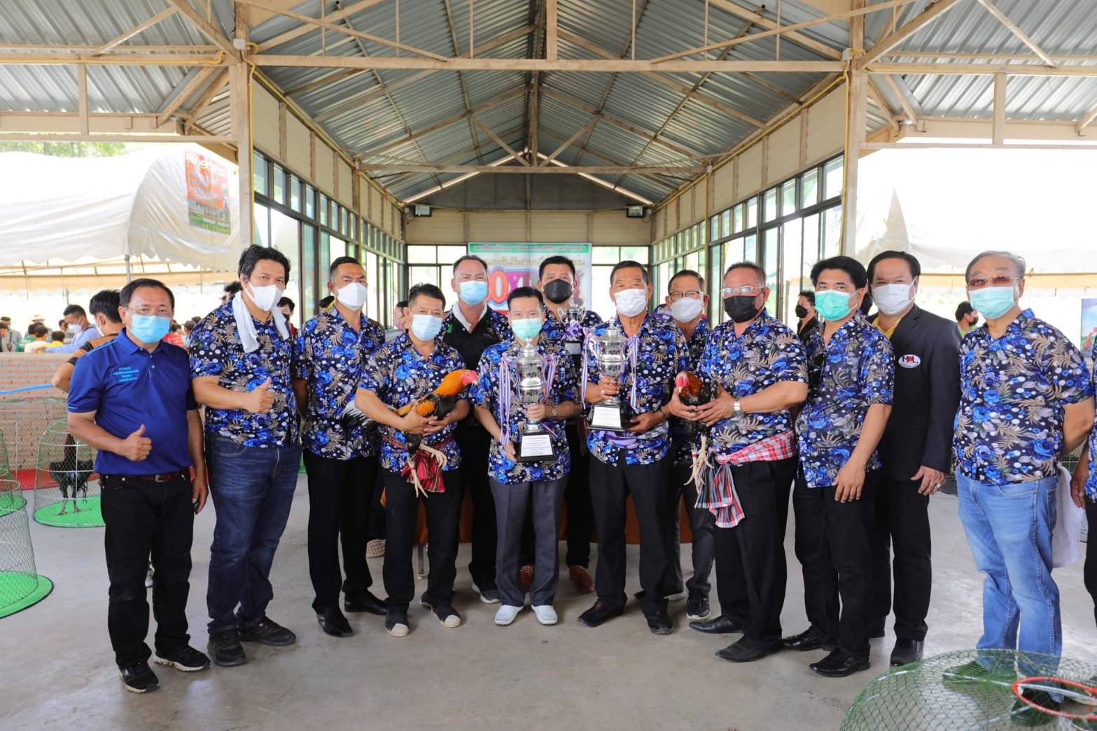 หน.พรรคพลังท้องถิ่นไท เป็นประธานเปิดงานมหกรรม สืบสานตำนานไก่ชนไทย ภูมิปัญญาชาวบ้าน อัญมณีมีชีวิต นครชัยบุรินทร์