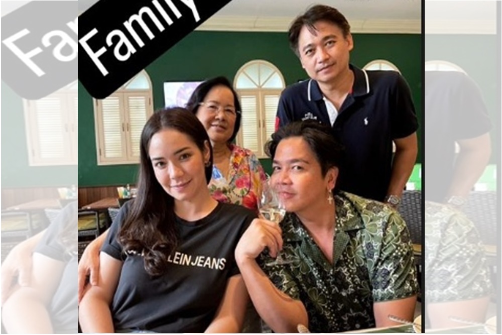Family Day! "พีเค" โชว์รูป พา "มีเรียน" ทานข้าวพร้อมหน้าครอบครัว 