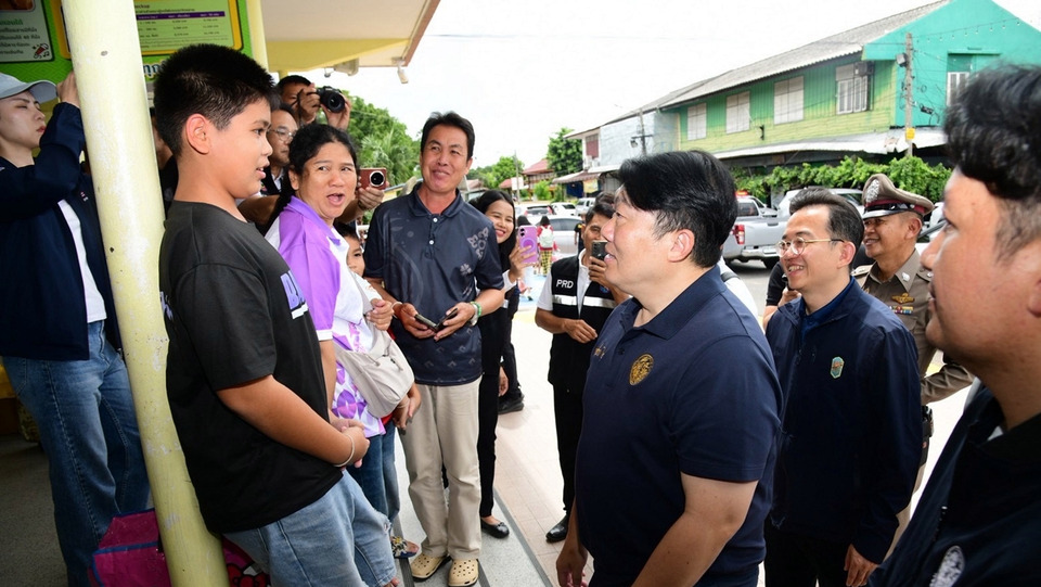 "สิริพงศ์" ลุยอุบลฯ-ศรีสะเกษ เร่งพัฒนา Feeder เชื่อมรถไฟทางคู่ ดันเศรษฐกิจอีสาน