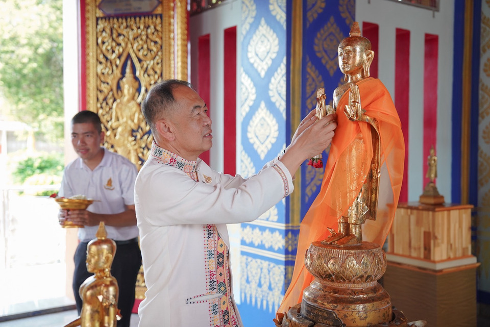 ศน. ร่วมกับจังหวัดสตูล จัดกิจกรรม “พลังศรัทธาถวายเทียนพรรษา 2 แผ่นดิน สานสัมพันธ์ ไทย – มาเลเซีย”