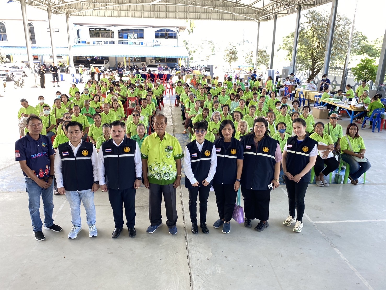 สส.สัตหีบ  เดินหน้าให้คำแนะนำ รู้เท่าทันมิจฉาชีพทางออนไลน์ ผู้สูงอายุ เทศบาลตำบลบางเสร่ 